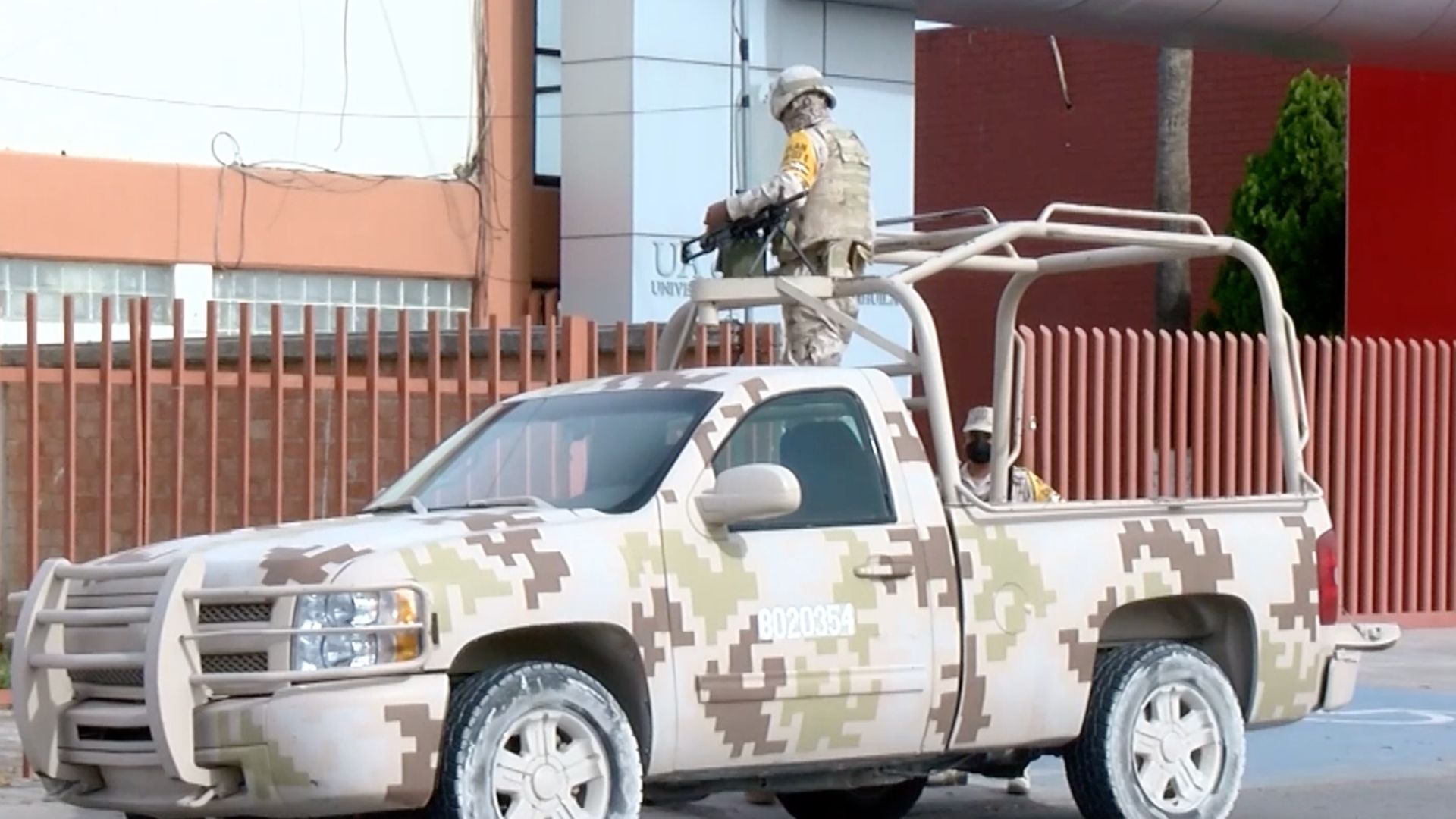 Detienen a Pareja con 18 Kilos de Marihuana en Piedras Negras